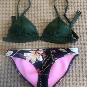 Triangl Size L Bikini